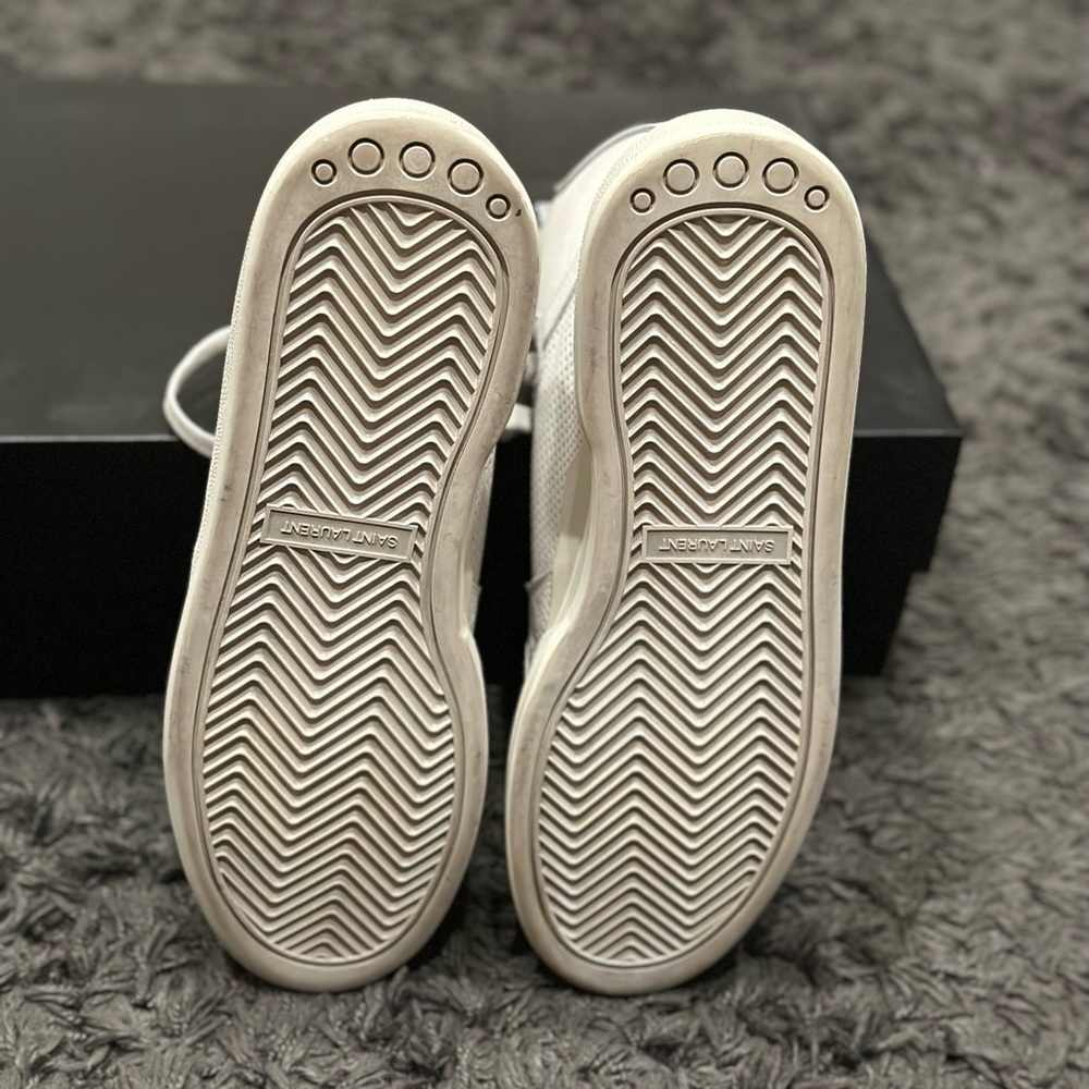 Saint Laurent shoes - Picture 4 of 5